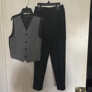 Chic Kids Gray and Black Vest Set